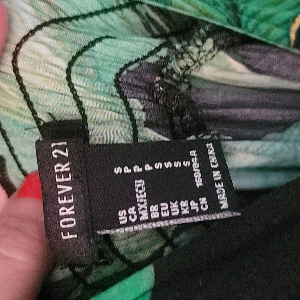 Forever 21 Beautiful Green Patterned Women's Dress - Picture 5 of 6